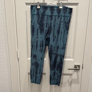 lululemon athletica Women’s Blue Tie-Dye Leggings